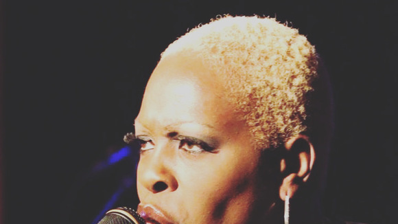 ADI WOLF   - soul/jazz Hip Hop Melodic R&B Black & Soul Live Act in Hamburg