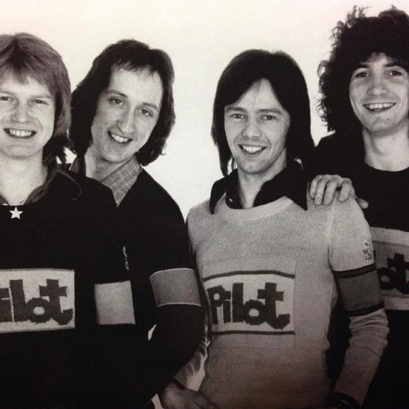 Large_uncropped_4f6a21af