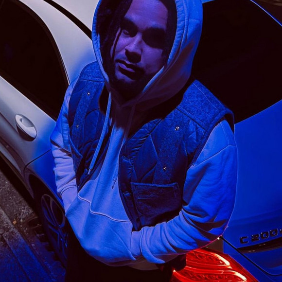 Large_uncropped_296fdf74