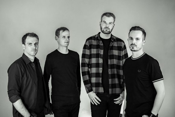 Large_uncropped_05d3f7fc