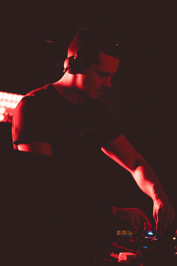 Large_uncropped_298bb102