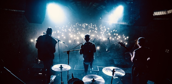 Large_uncropped_7b094683