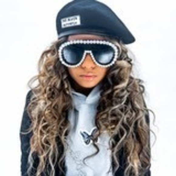 Large_uncropped_fd36ab6a