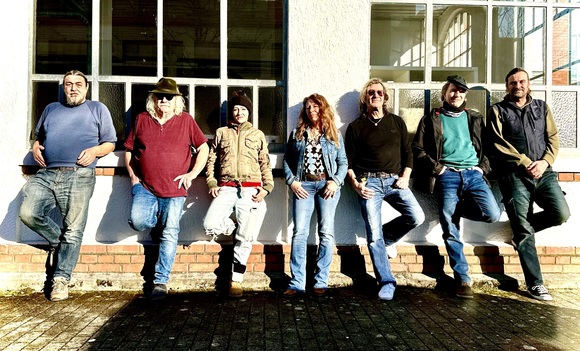 Large_uncropped_c908c0b5