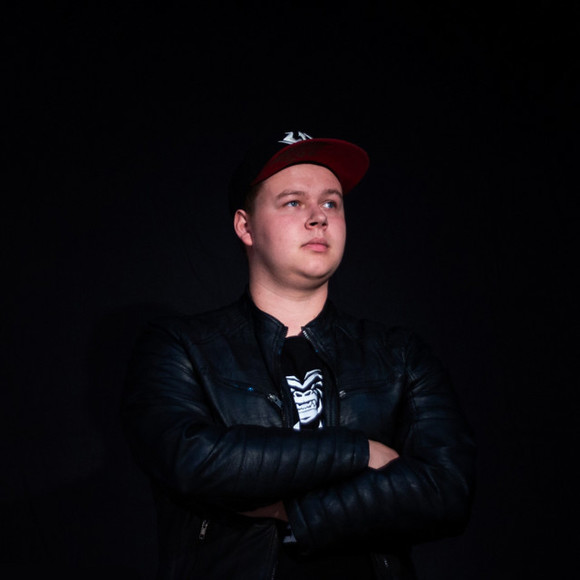 Large_uncropped_05628042