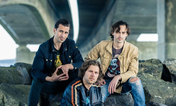 Large_uncropped_df6f0559