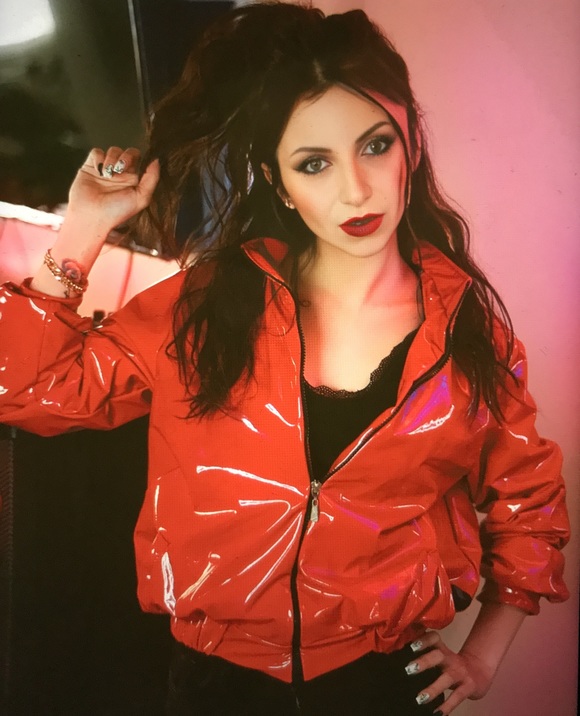 Large_uncropped_f5a56f5b