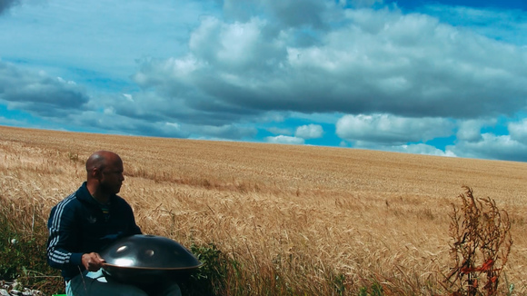 Large_uncropped_f5ec3efd