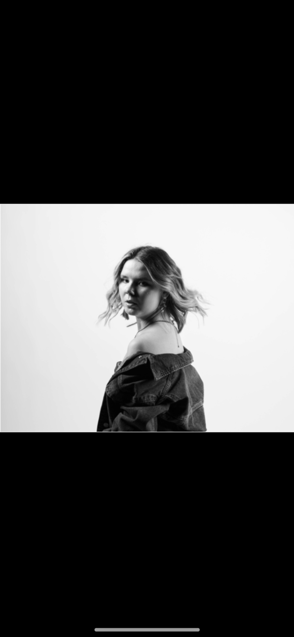 Large_uncropped_aa92b8be