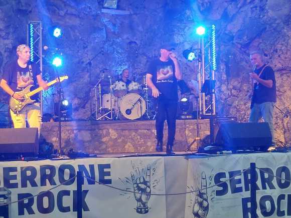 Large_uncropped_9f911851