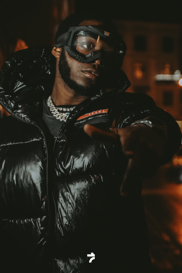 Large_uncropped_60a1863c