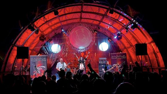 Large_uncropped_6999ea8d