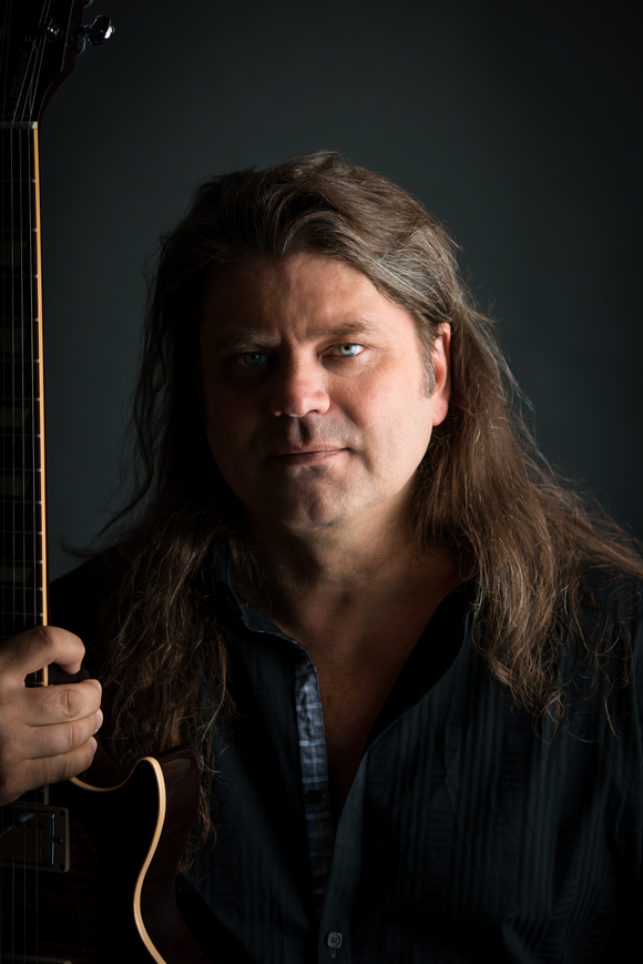 Large_uncropped_573adbc5