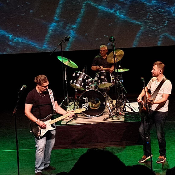 Large_uncropped_0cd4e716