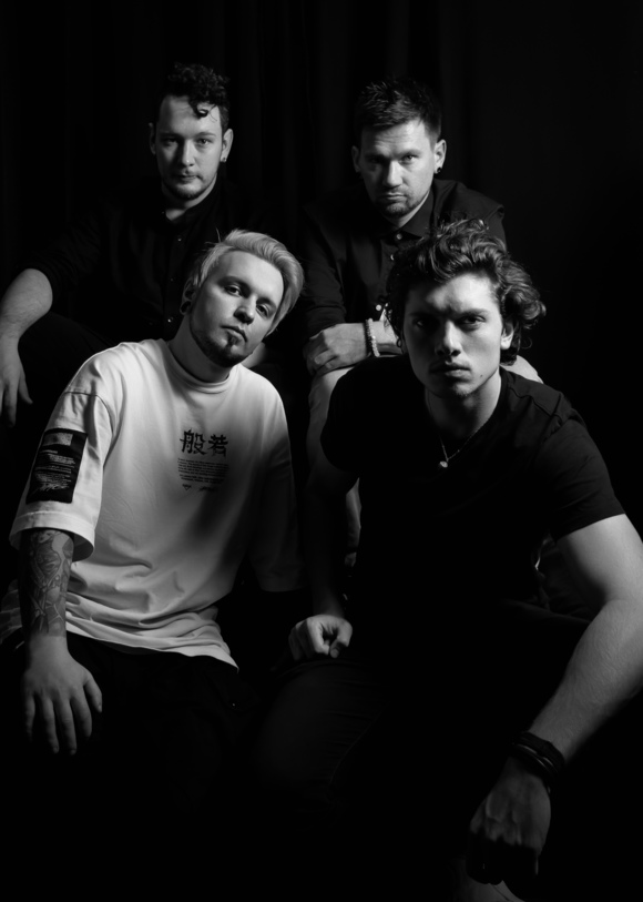 Large_uncropped_4b20bca1