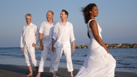 MANTECA latin & jazz - brasilian - Jazz lounge  Latin Afro-Cuban Jazz Brazilian Jazz Live-Musiker in Königswinter