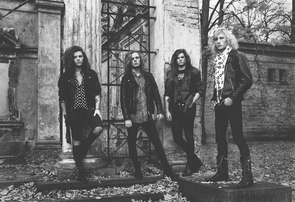 Large_uncropped_0a3c5bcf