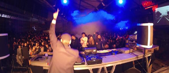 Large_uncropped_a069147b