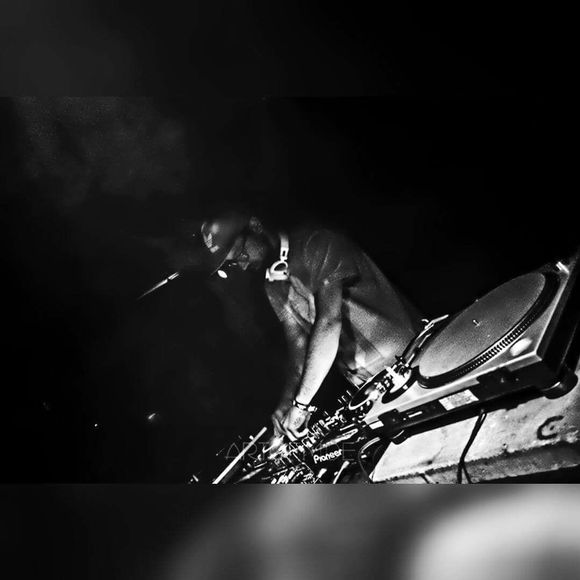 Large_uncropped_81da60e3