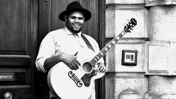 Bevan Soga - Singer/Songwriter Pop Acoustic Pop Melodic Indie Live-Musiker in London