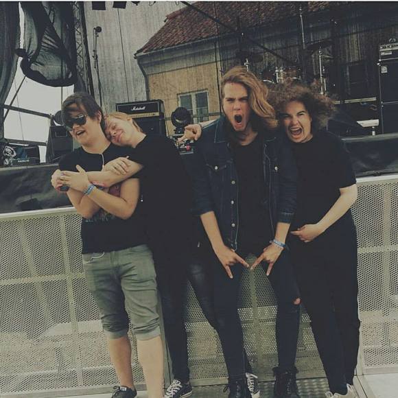 Large_uncropped_f77a3e38