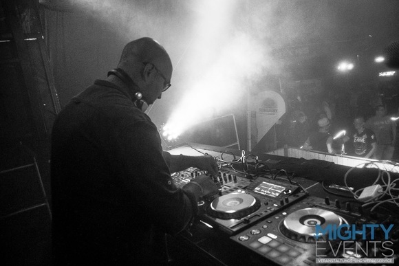 Large_uncropped_98b0f69d