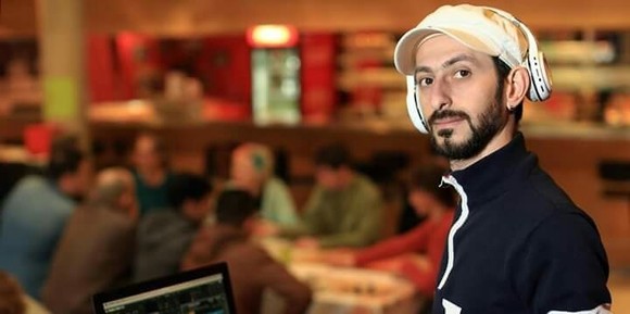 Large_uncropped_bb986623