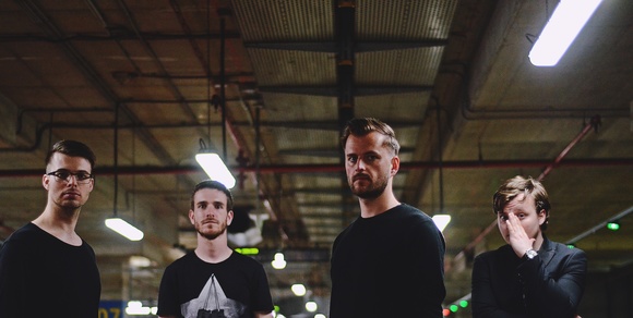 Large_uncropped_36bfa06e