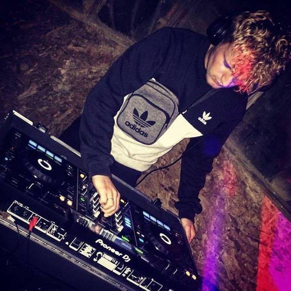 Large_uncropped_7867b24d