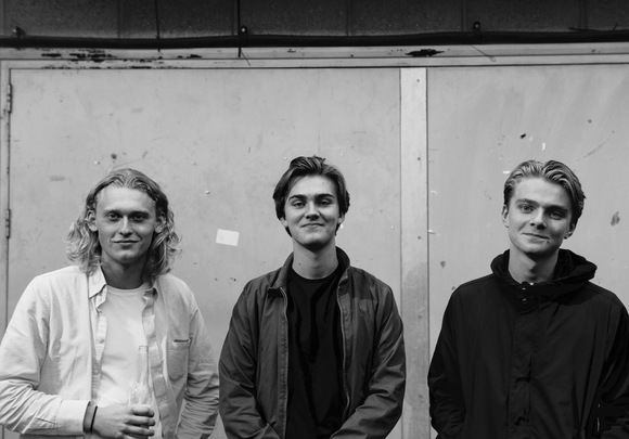 Large_uncropped_f914cbbf