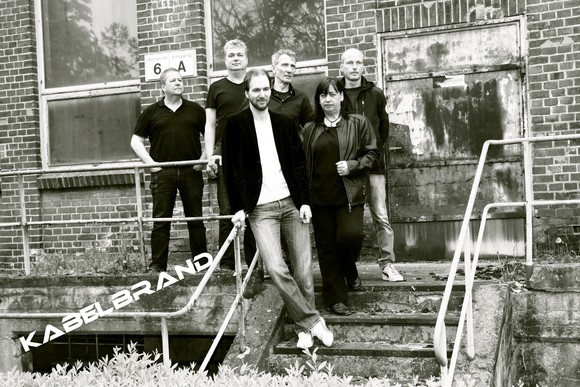 Large_uncropped_b7dc6b2a