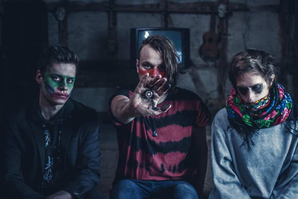 Large_uncropped_87fa4c84