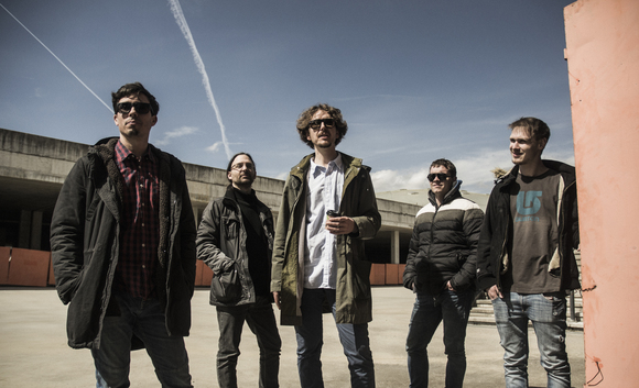 Large_uncropped_5b92b456