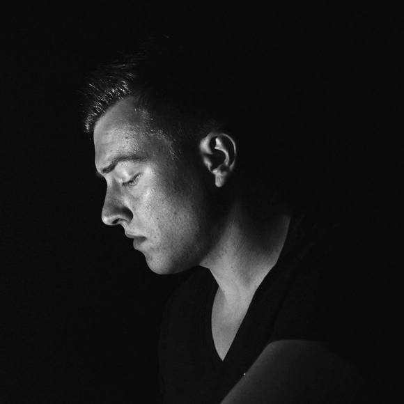 Large_uncropped_0196f0d5