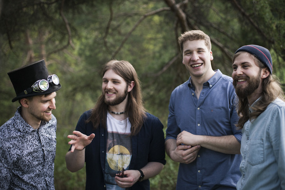 Large_uncropped_c1c26ca6