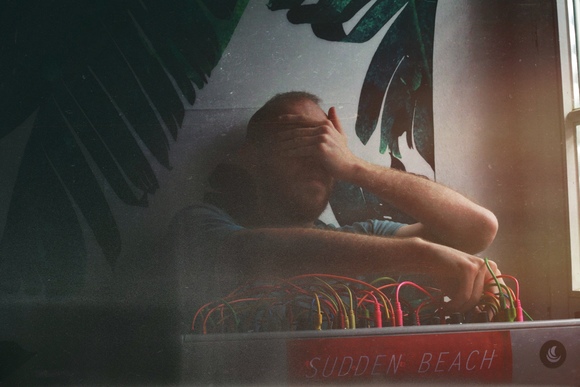 Large_uncropped_4f911cdc