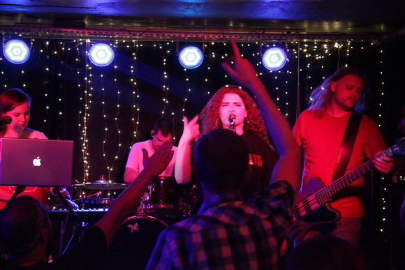 Large_uncropped_af45a534