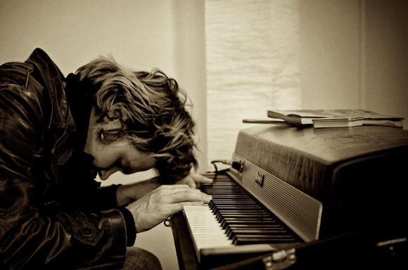 Large_uncropped_d3289893