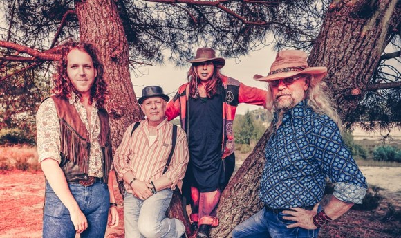 Large_uncropped_20c92910