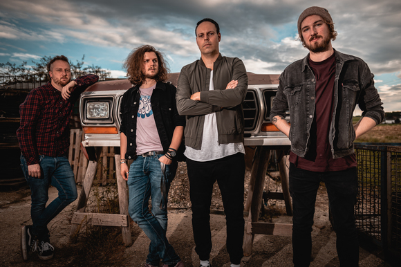 Large_uncropped_9d9ca1f7